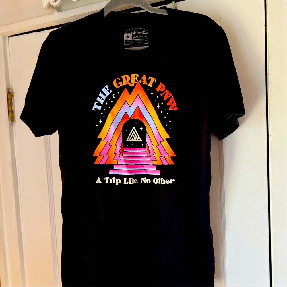 THE GREAT PNW, Limited & Sold Out Tee (2022), Men’s Medium, Good as new!
